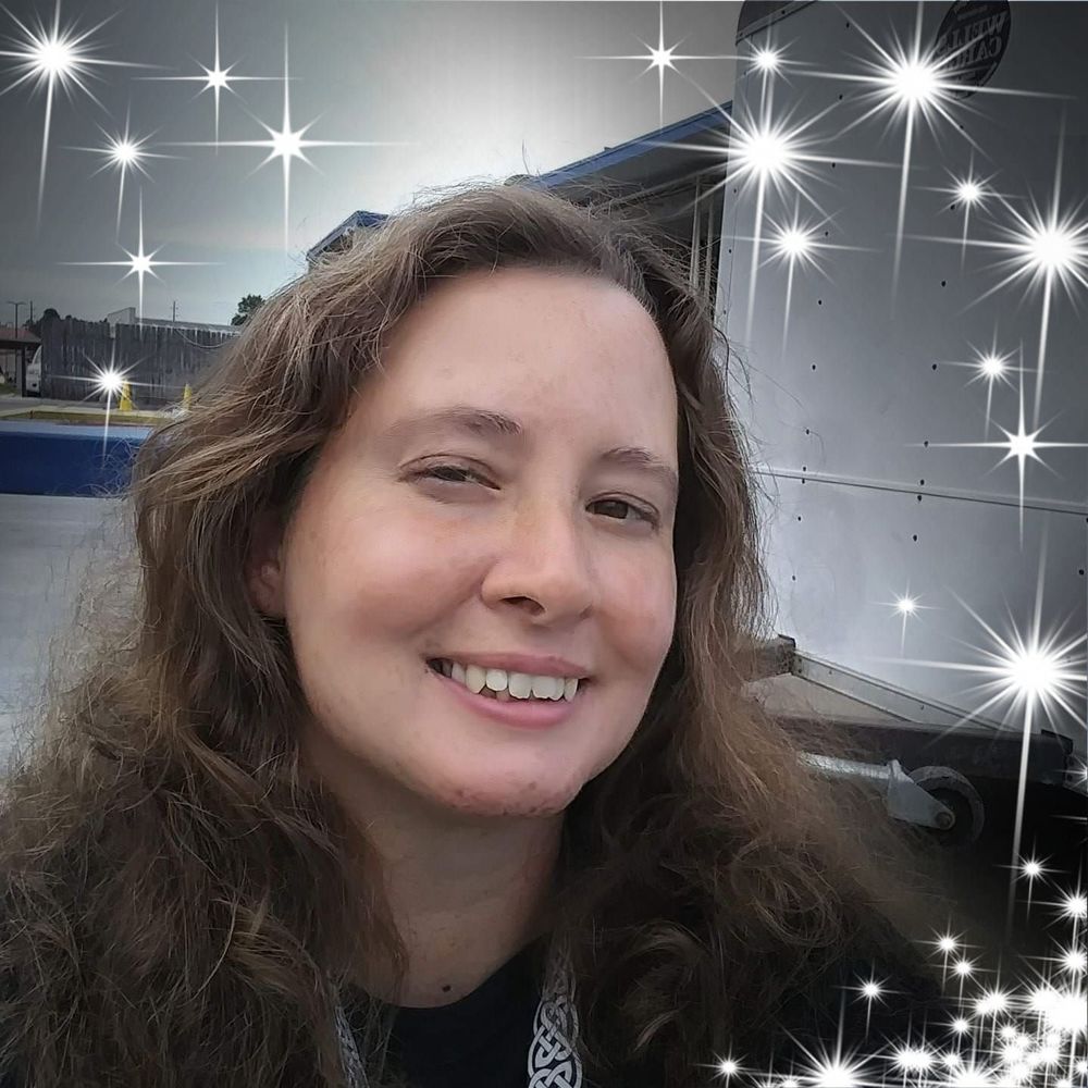Meet your Posher, Camy
